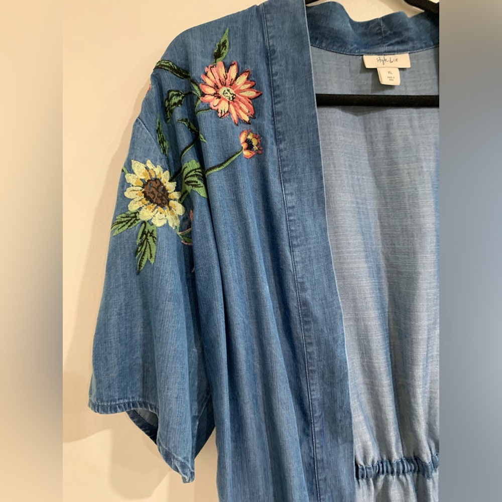 XL Chambray Floral Embroidered Open Front Cardigan Kimono Boho Spring Coastal - Picture 11 of 16